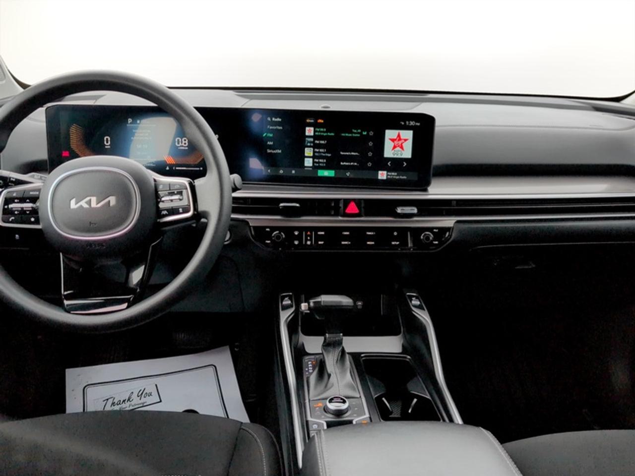 2025 Kia Sorento LX  **7-PASSENGER - APPLE CARPLAY** Photo