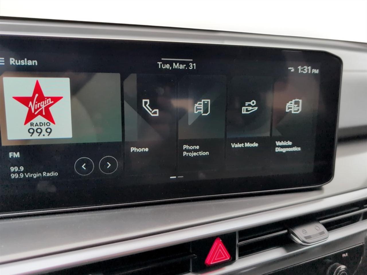 2025 Kia Sorento LX  **7-PASSENGER - APPLE CARPLAY** Photo
