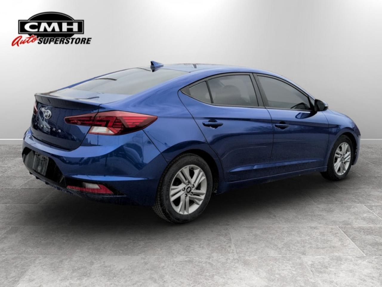 2019 Hyundai Elantra Preferred Photo