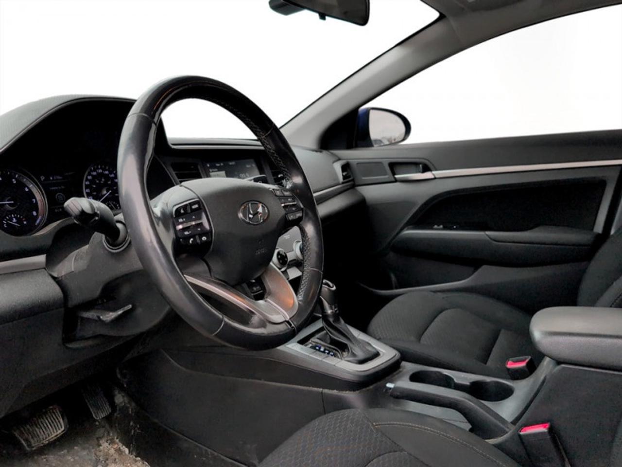 2019 Hyundai Elantra Preferred Photo