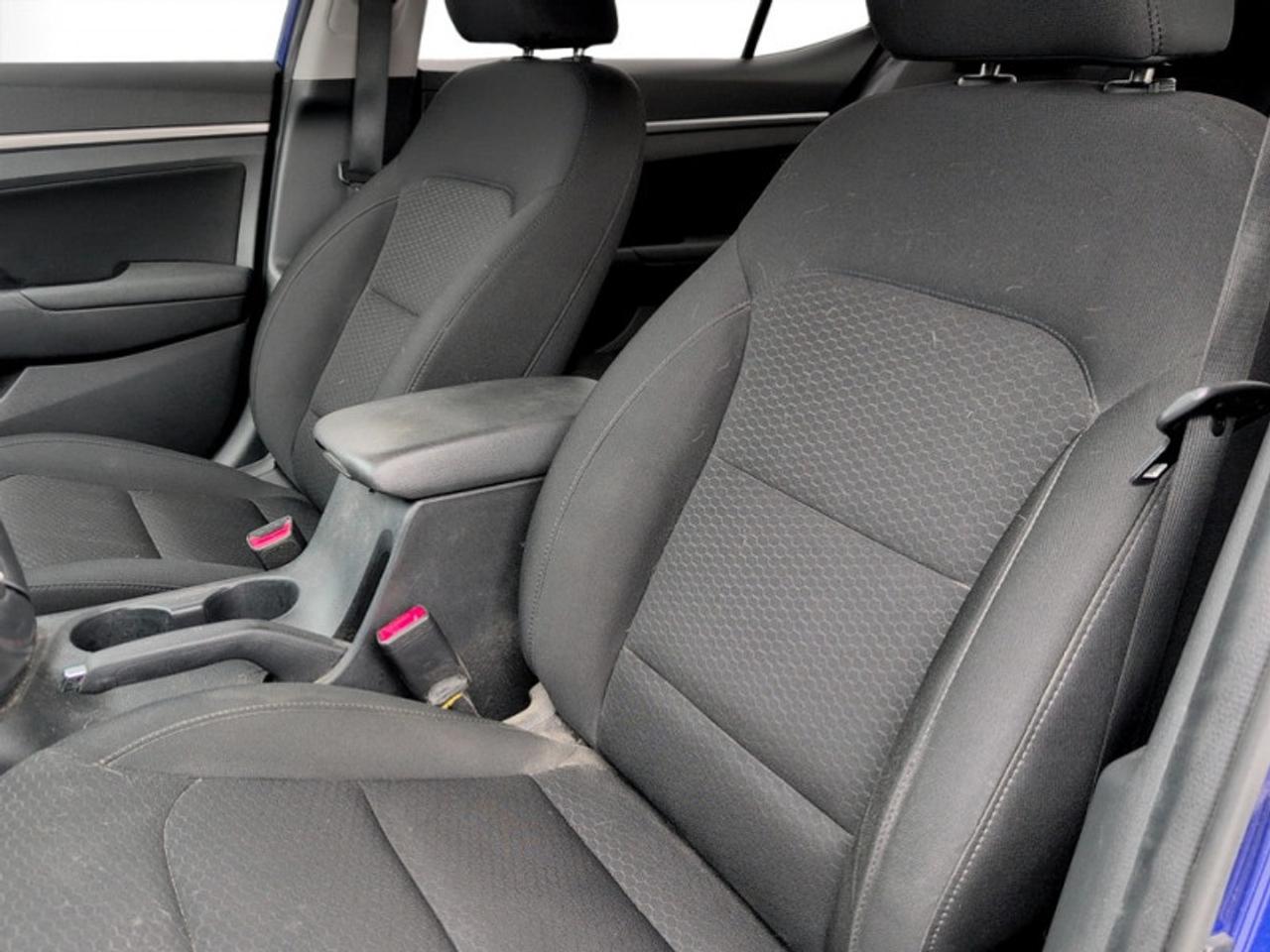 2019 Hyundai Elantra Preferred Photo