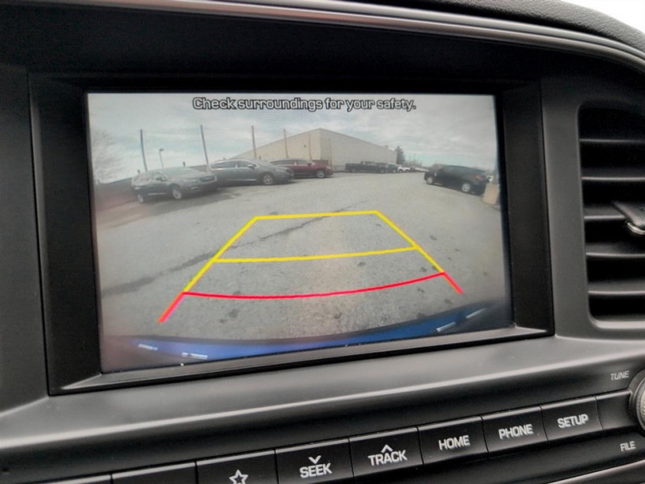 2019 Hyundai Elantra Preferred  **WARRANTY INCLUDED** Photo