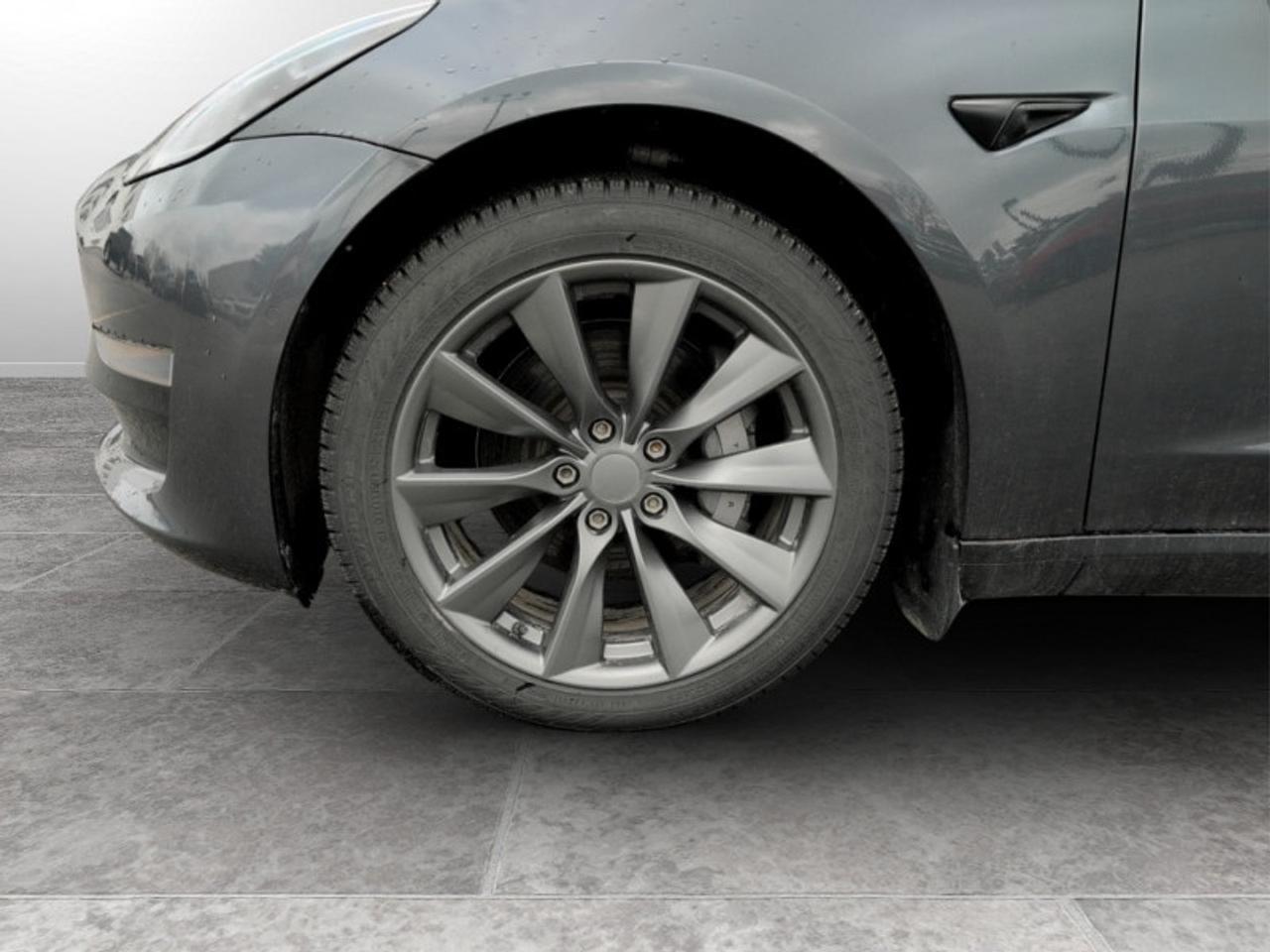 2021 Tesla Model 3 Long Range Dual Motor  - Low Mileage Photo