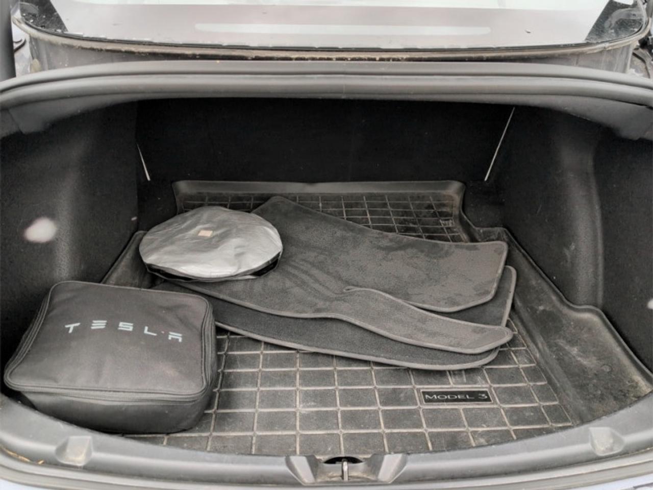 2021 Tesla Model 3 Long Range Dual Motor  - Low Mileage Photo