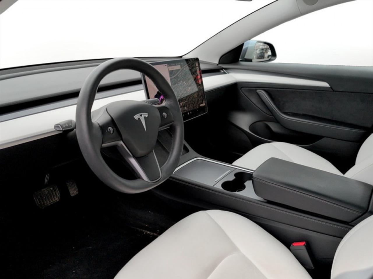 2021 Tesla Model 3 Long Range Dual Motor  - Low Mileage Photo