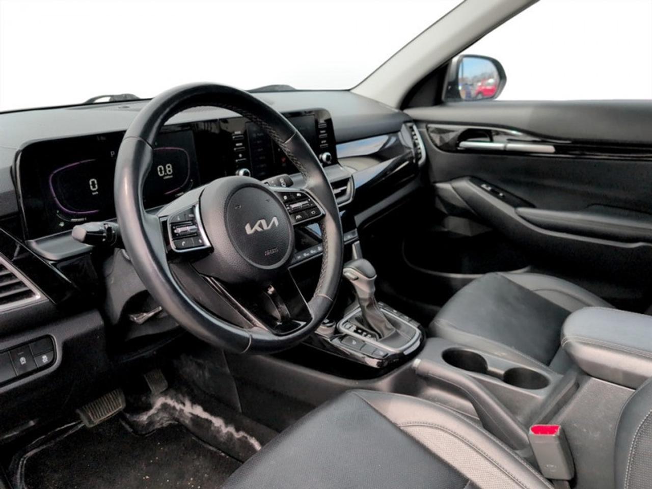 2024 Kia Seltos EX Photo