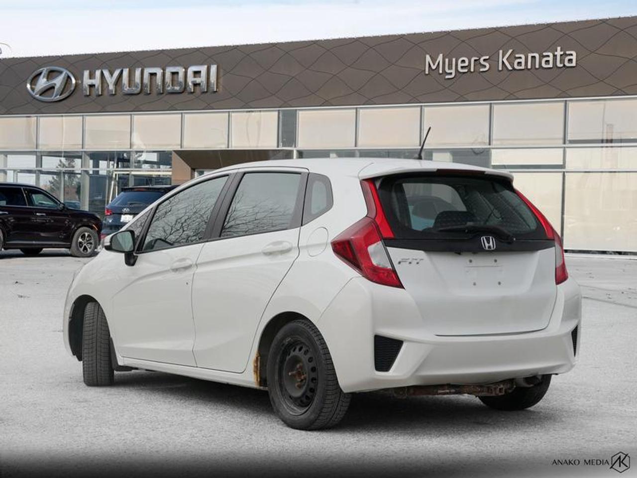 2017 Honda Fit LX  - Bluetooth -  Heated Seats - $52.13 /Wk Photo3