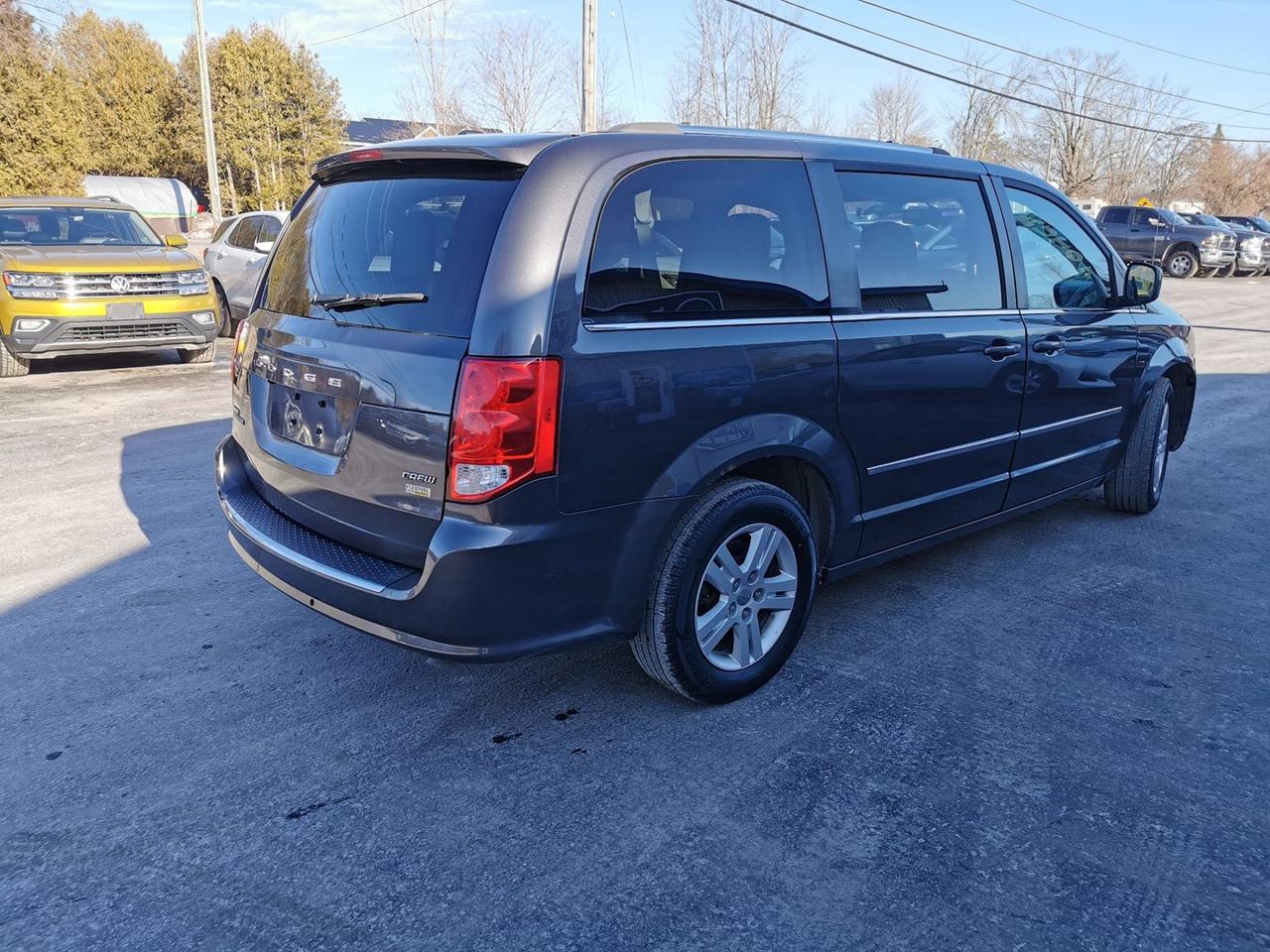 2017 Dodge Grand Caravan CREW LEATHER Photo