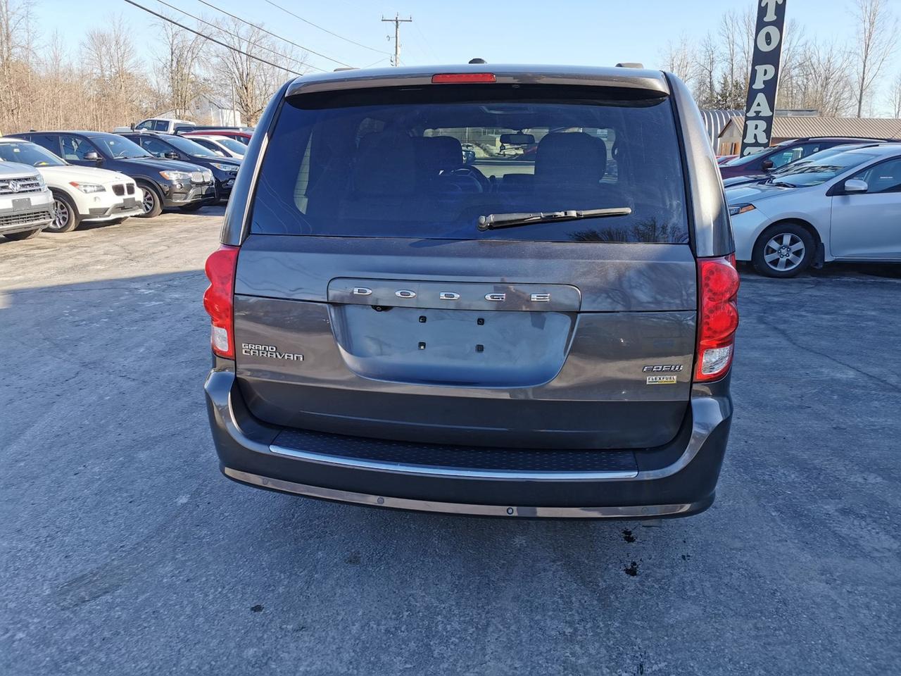 2017 Dodge Grand Caravan CREW LEATHER Photo