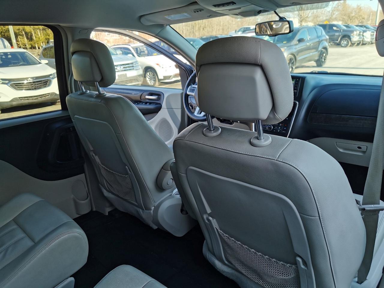 2017 Dodge Grand Caravan CREW LEATHER Photo