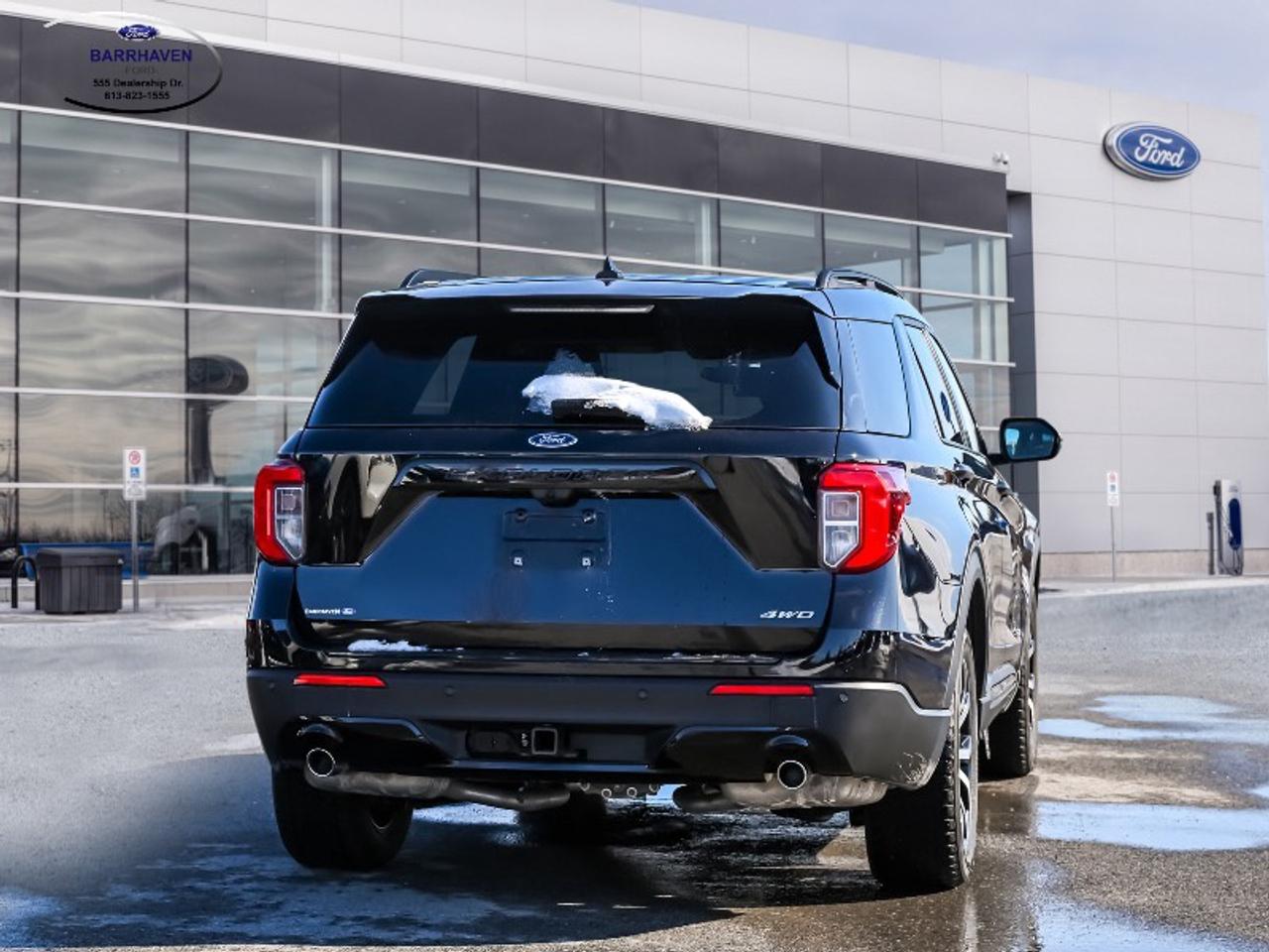 2023 Ford Explorer ST-Line Photo3