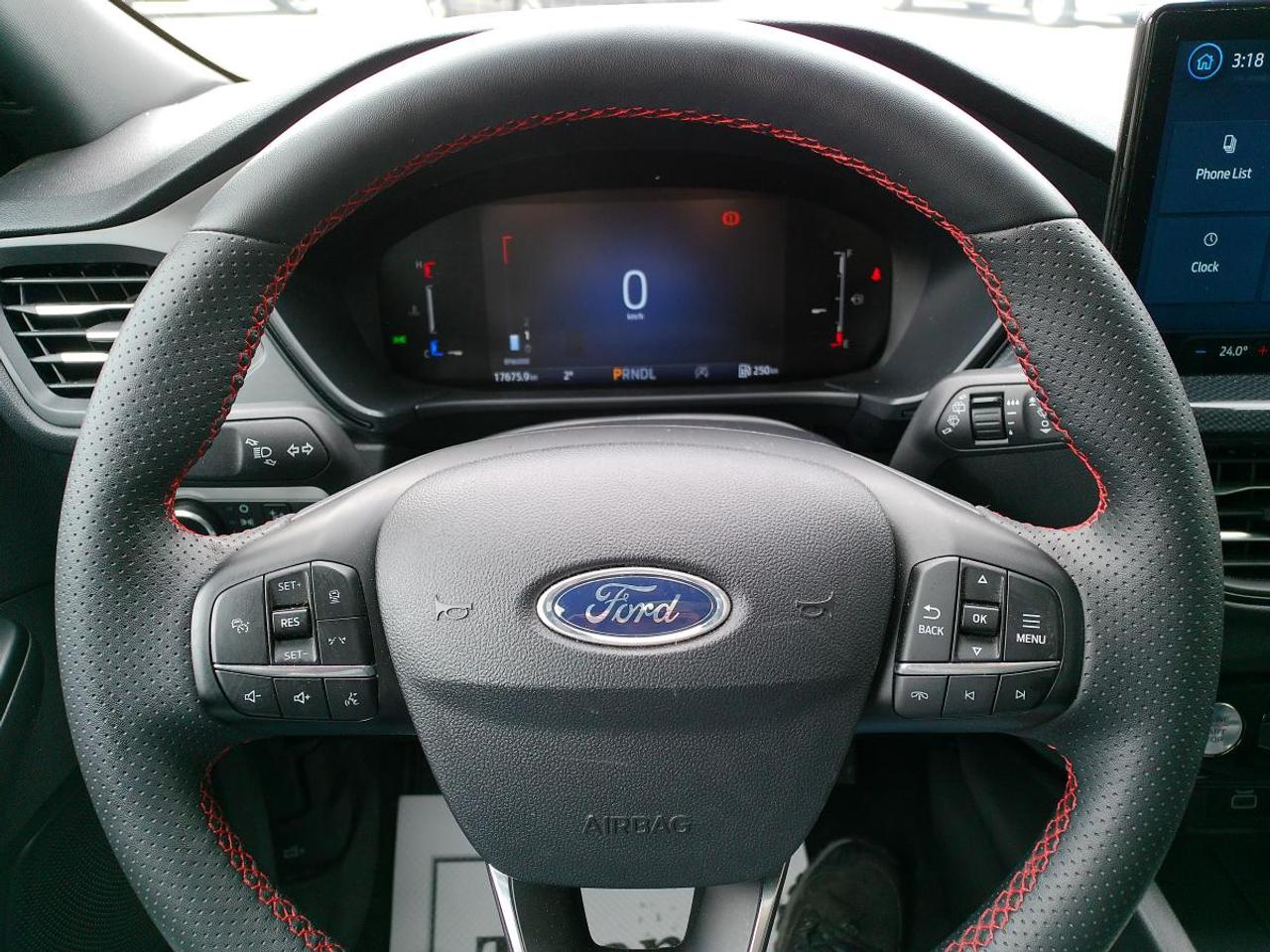 2025 Ford Escape ST-LINE FWD Photo