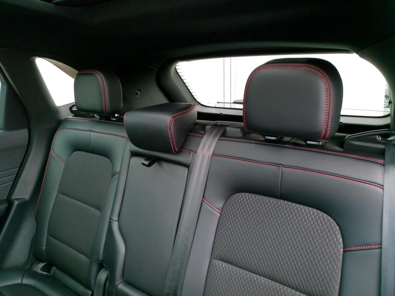 2025 Ford Escape ST-LINE FWD Photo