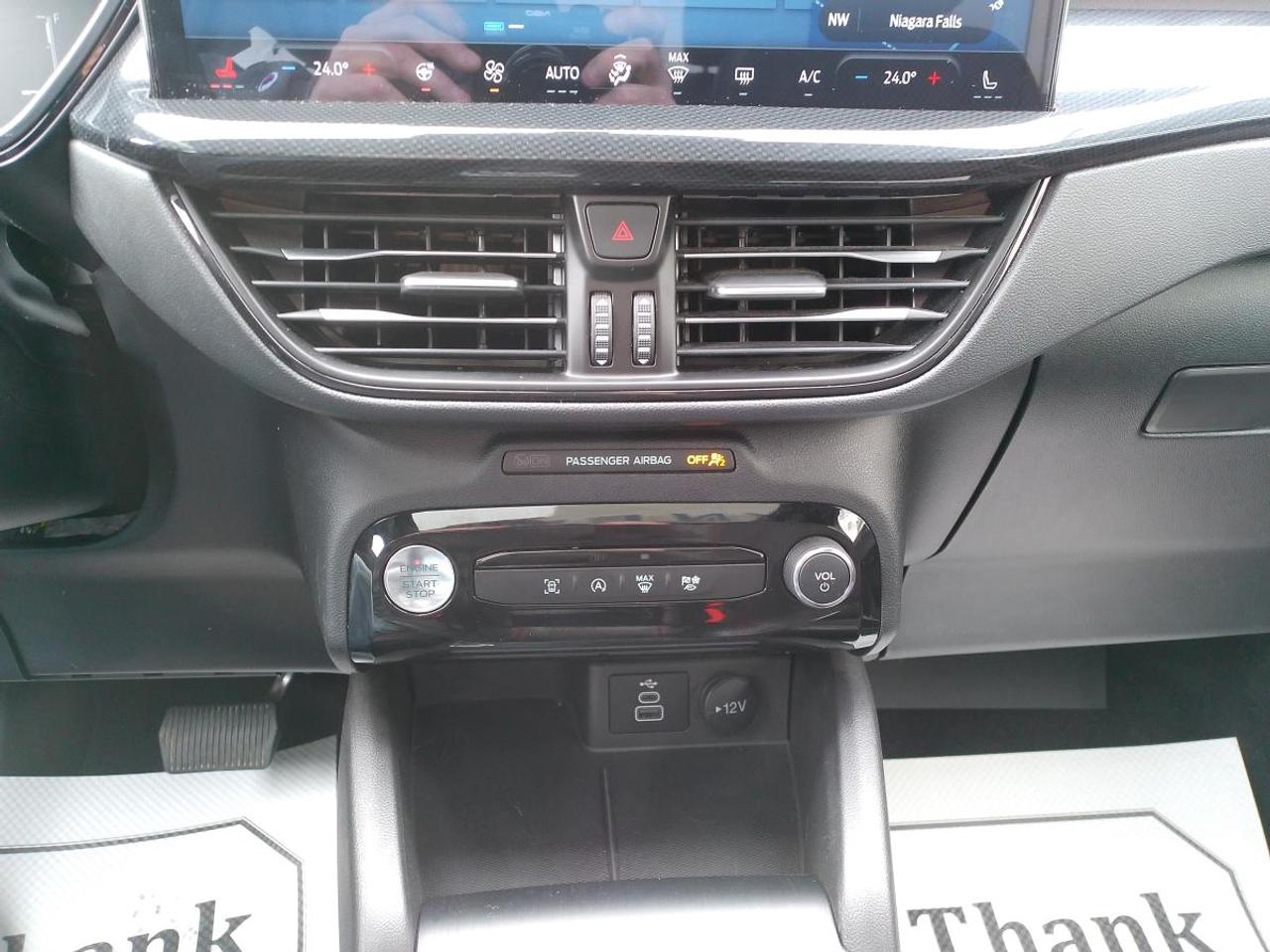 2025 Ford Escape ST-LINE FWD Photo