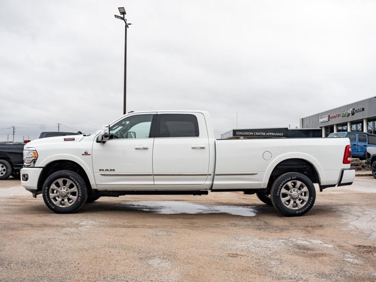 2023 RAM 2500 Limited Photo
