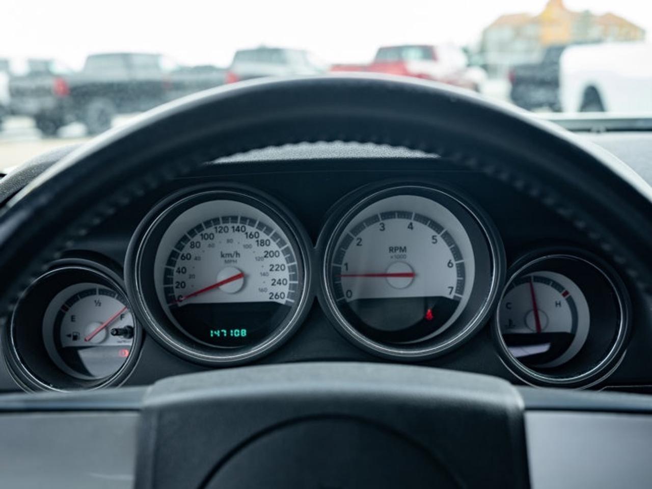 2009 Dodge Challenger R/T Photo3