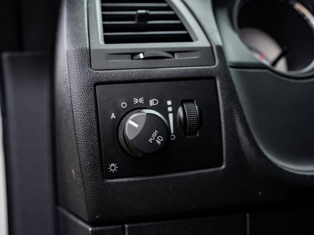 2009 Dodge Challenger R/T Photo