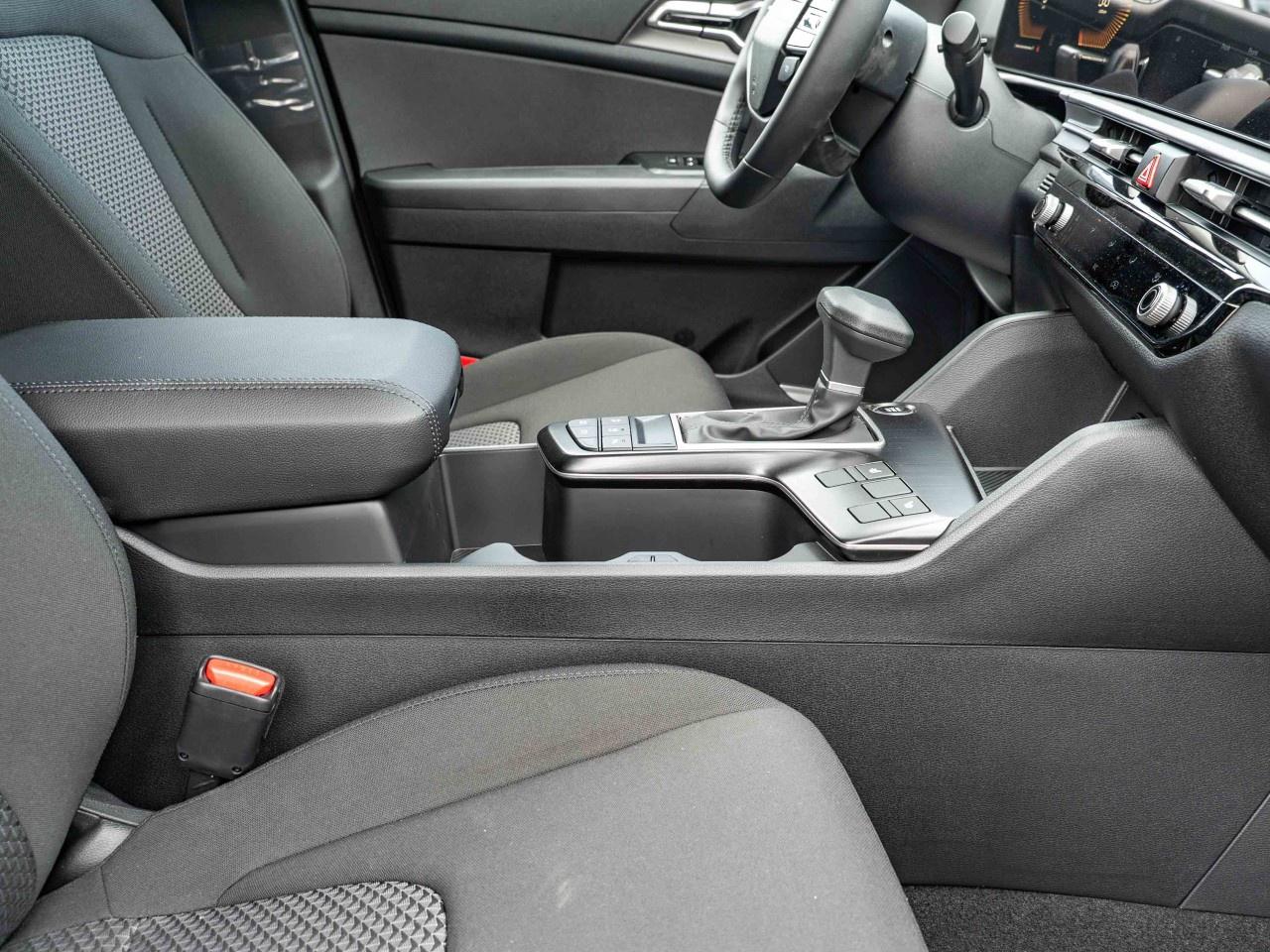 2026 Kia Sportage LX AWD Photo