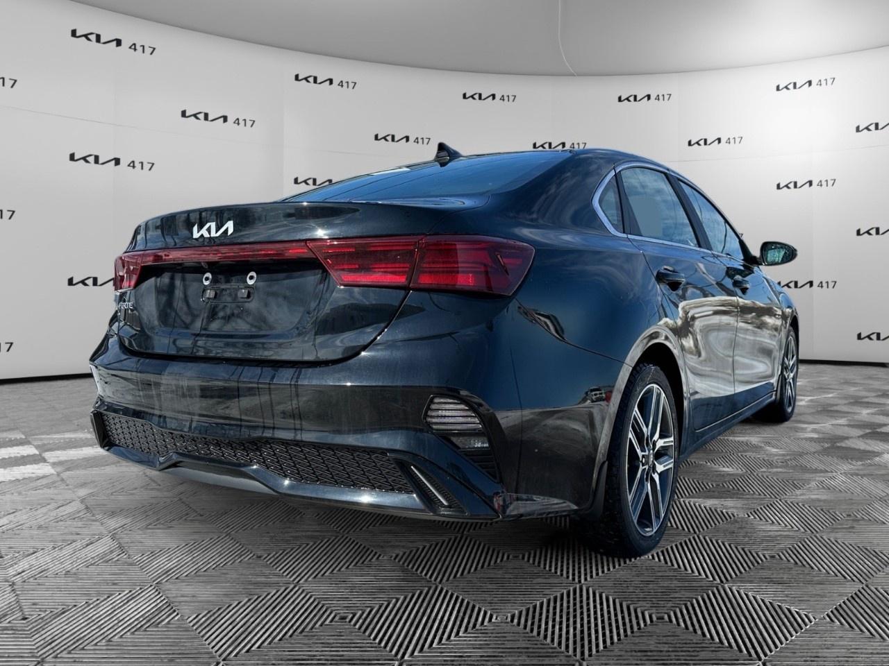 2024 Kia Forte EX Premium IVT Photo