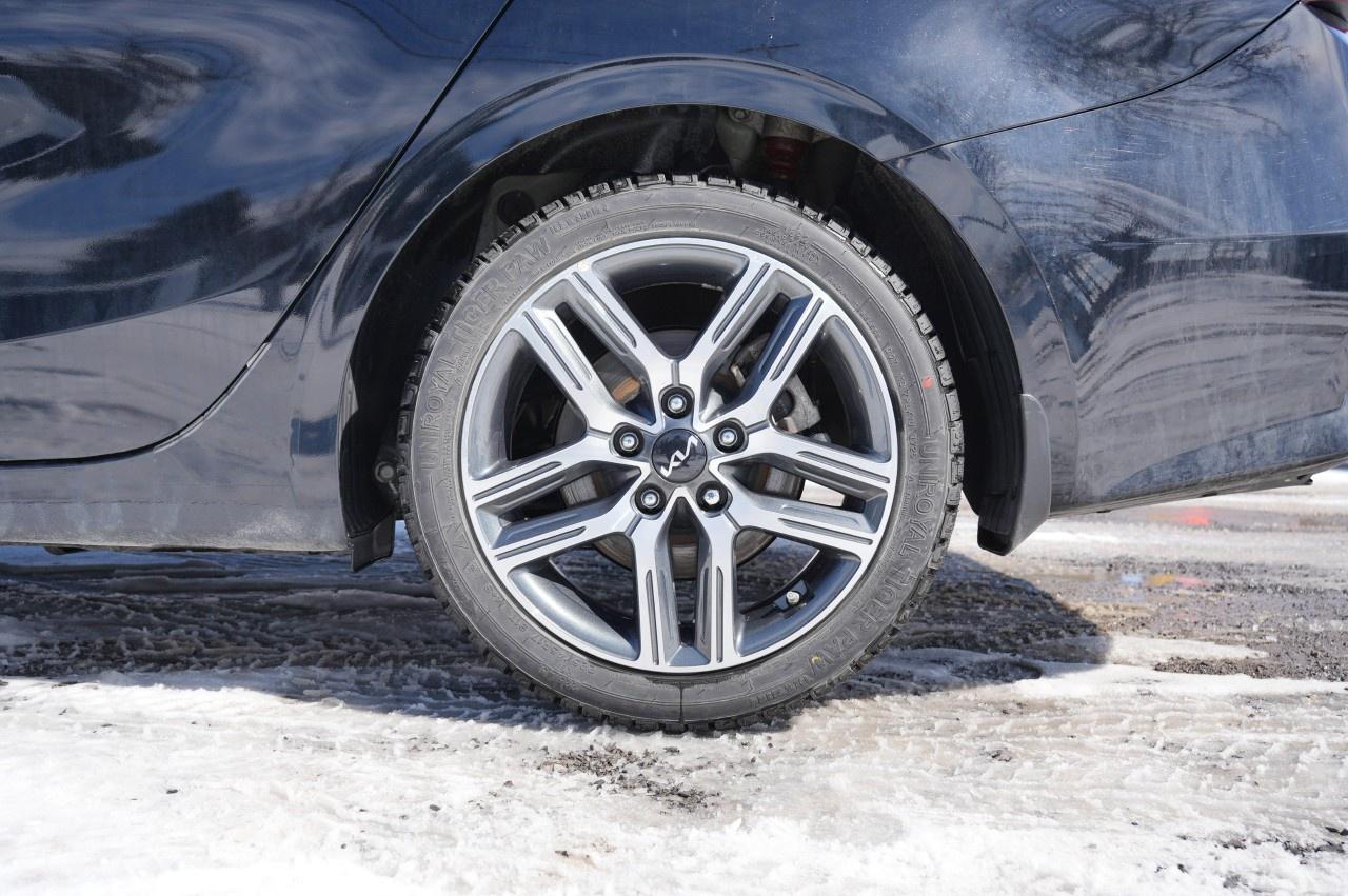 2024 Kia Forte EX Premium IVT Photo