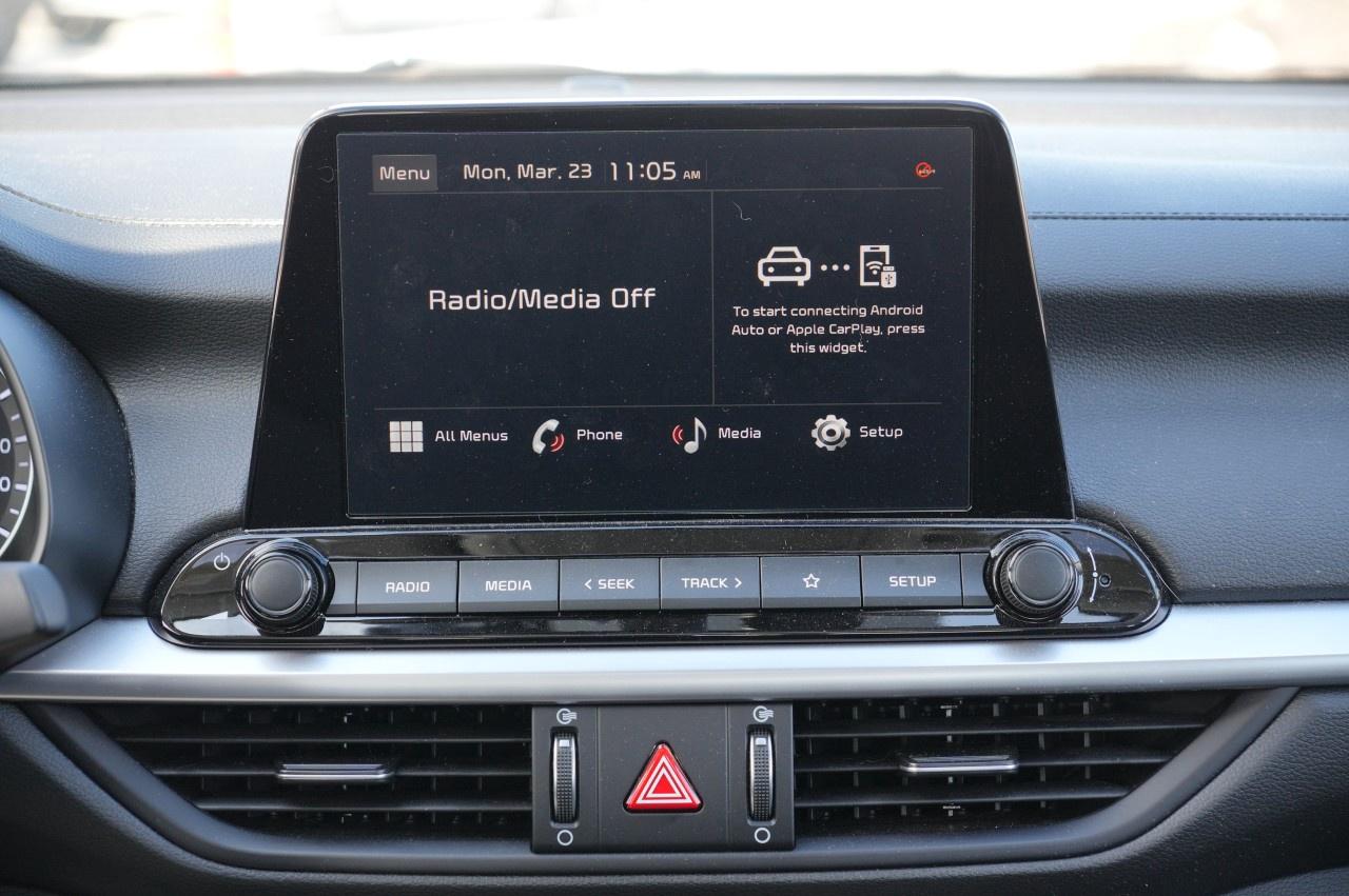 2024 Kia Forte EX Premium IVT Photo