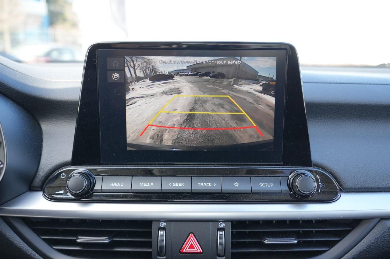 2024 Kia Forte EX Premium IVT Photo