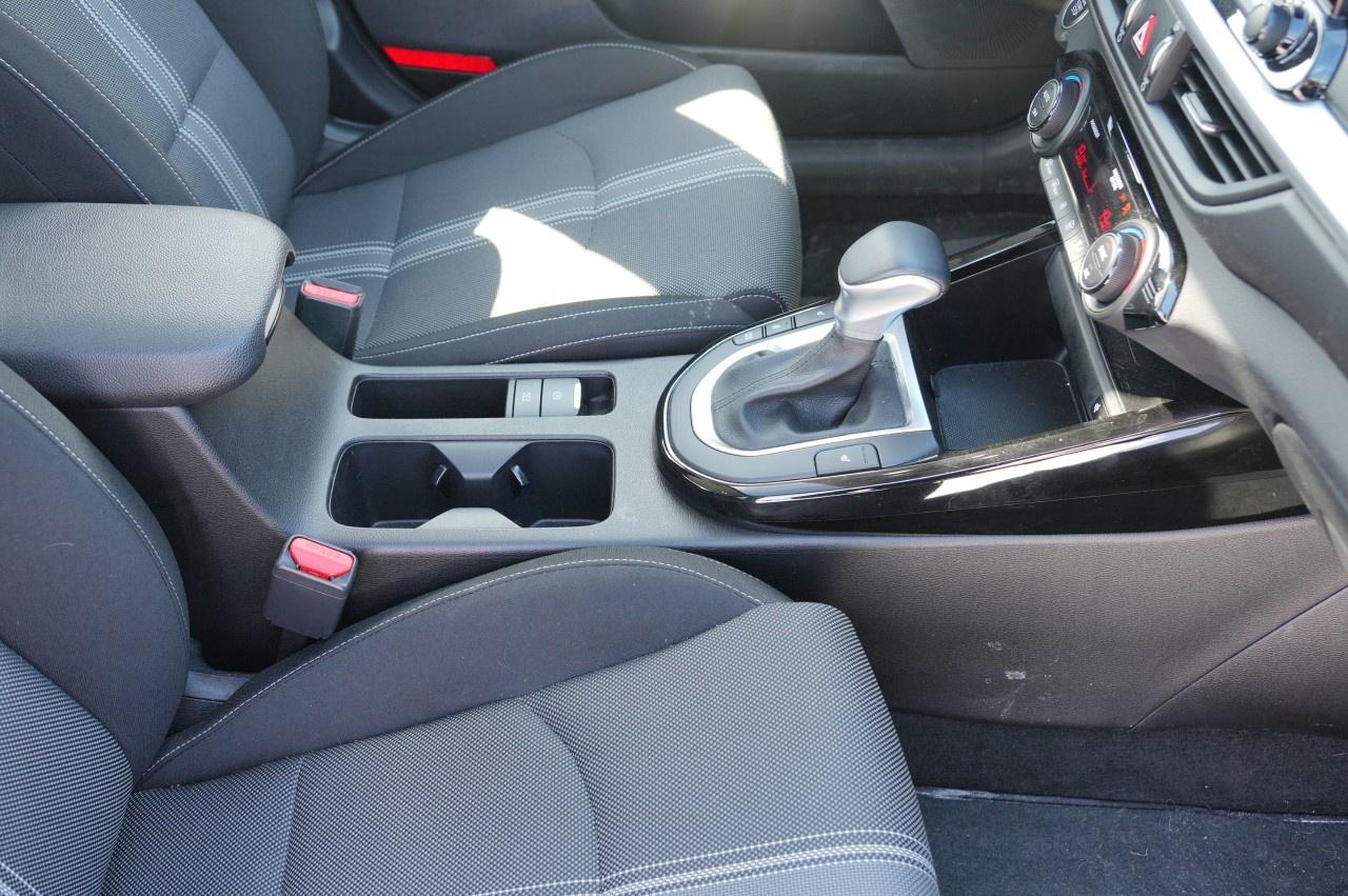 2024 Kia Forte EX Premium IVT Photo