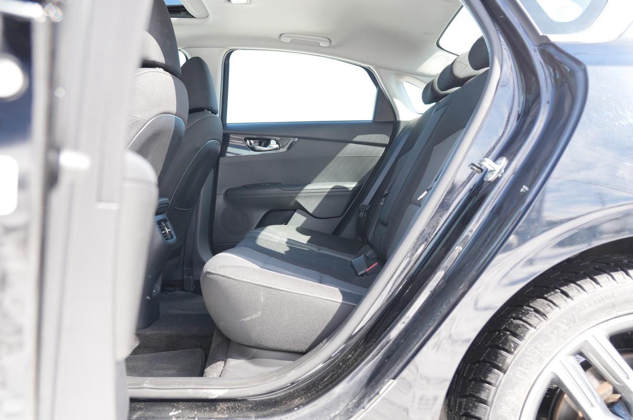 2024 Kia Forte EX Premium IVT Photo