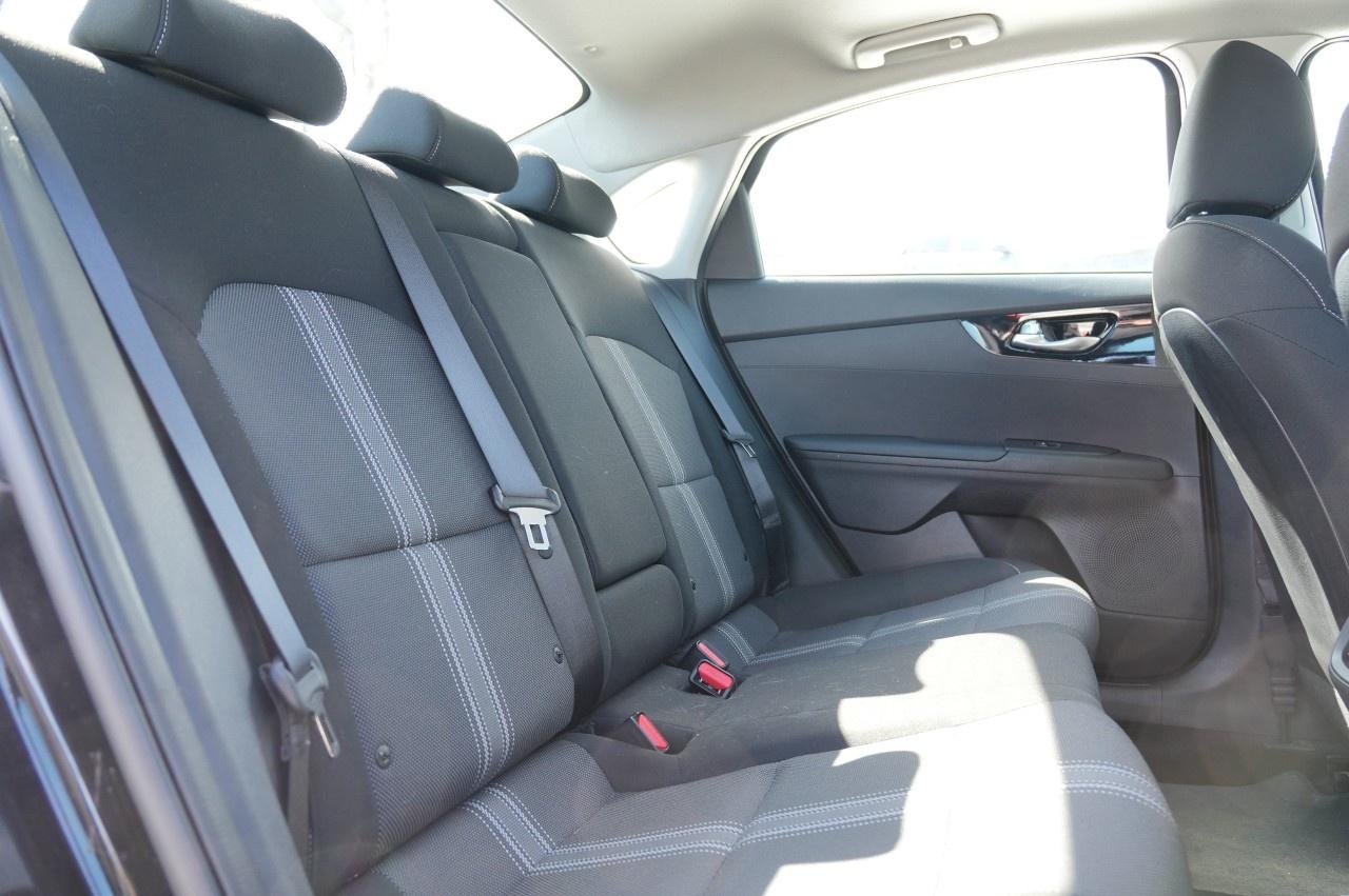 2024 Kia Forte EX Premium IVT Photo