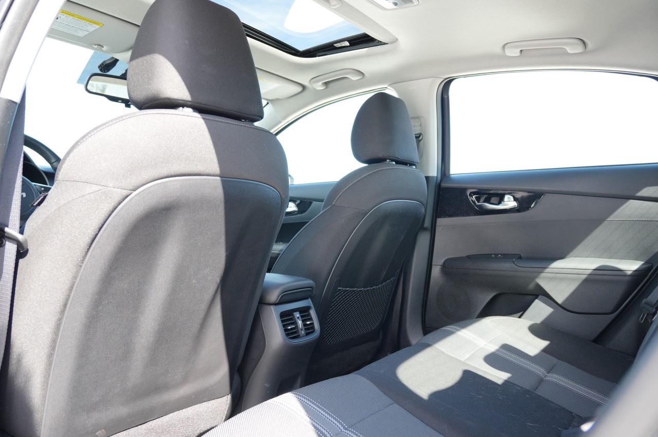 2024 Kia Forte EX Premium IVT Photo