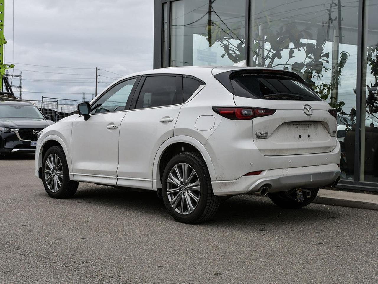 2024 Mazda CX-5 Signature AWD Photo