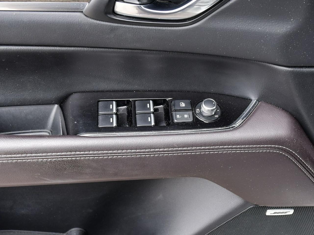 2024 Mazda CX-5 Signature AWD Photo