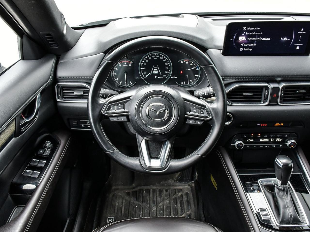 2024 Mazda CX-5 Signature AWD Photo