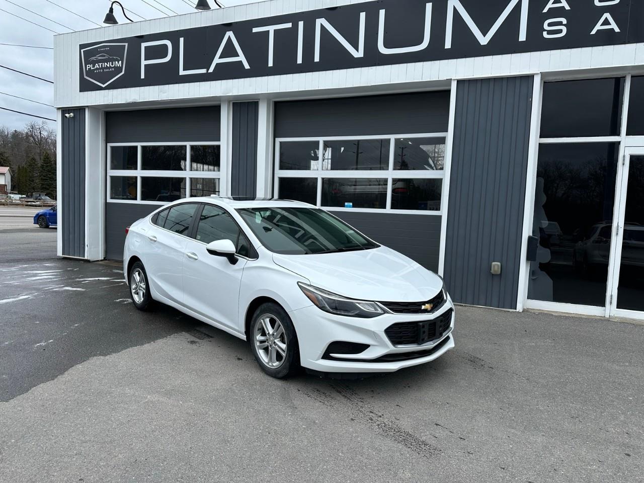 2018 Chevrolet Cruze LT AUTO Photo