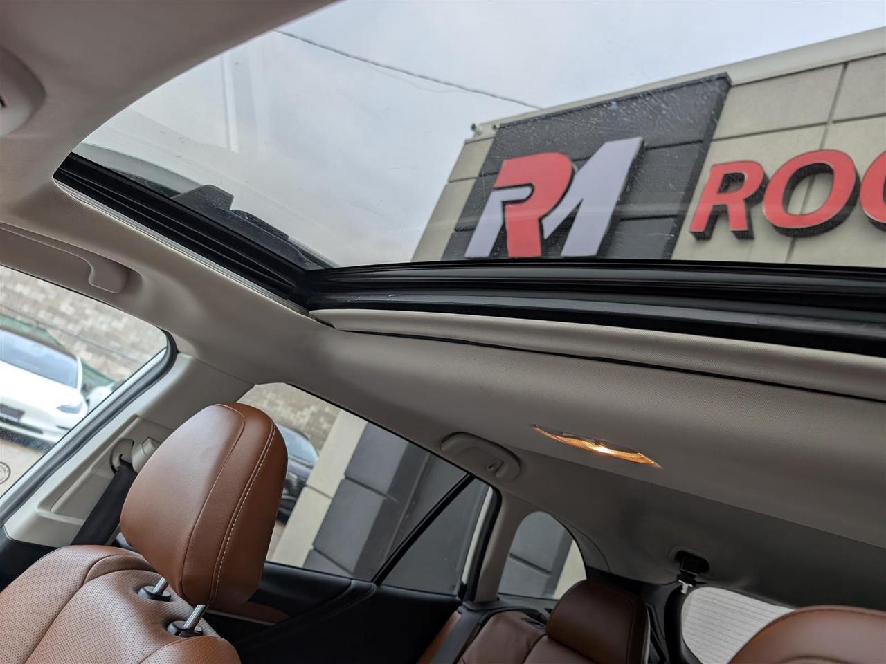 2020 Subaru Outback PREMIER AWD - NAVI - SUNROOF - EYESIGHT - LEATHER Photo