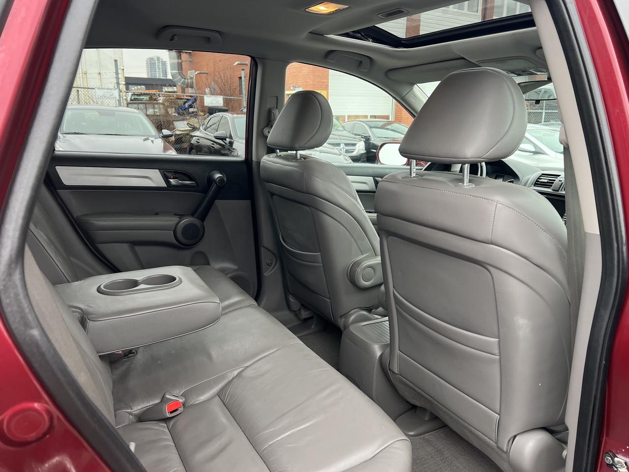 2010 Honda CR-V EX-L WITH NAVIGATION Photo