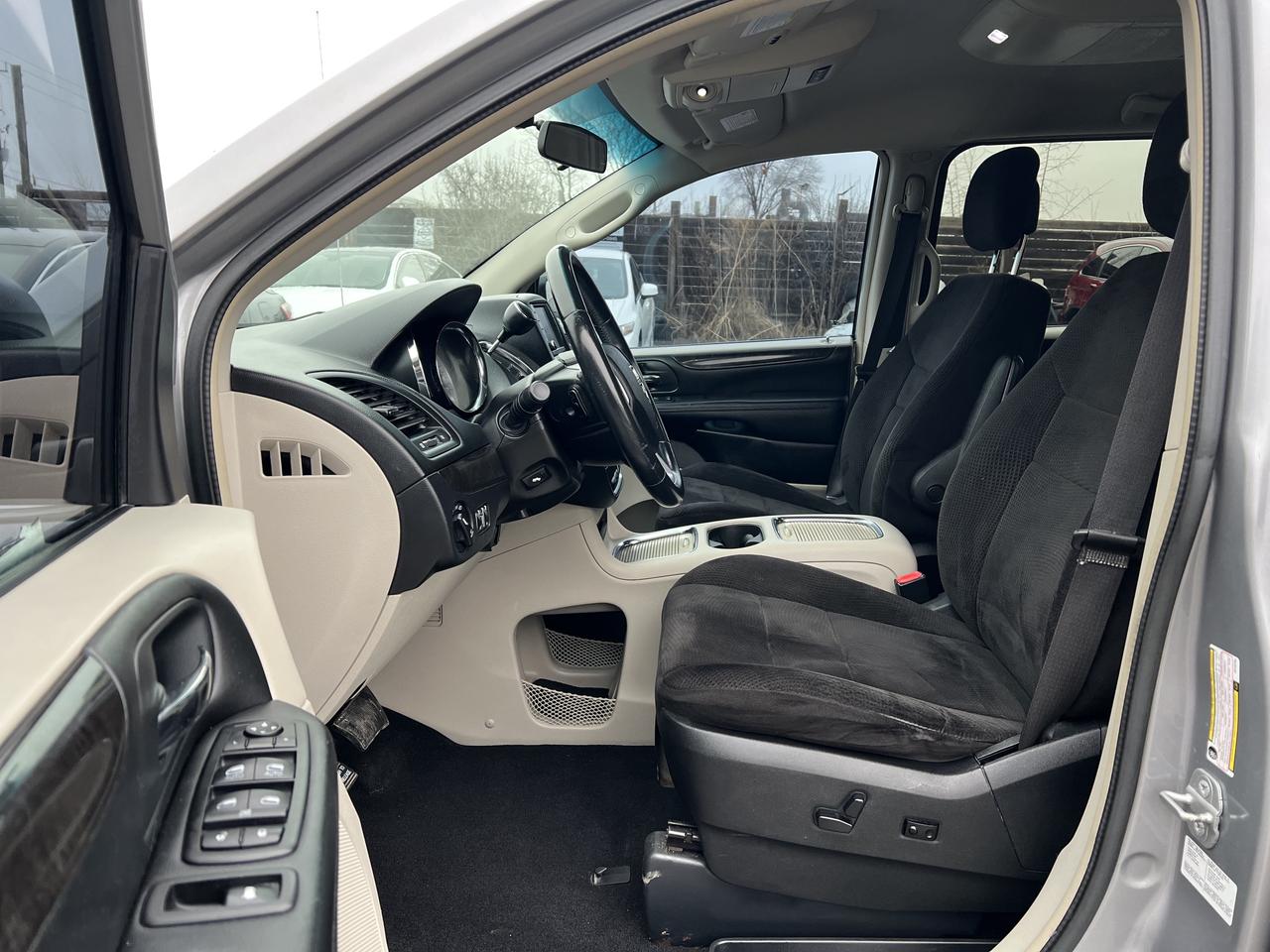 2014 Dodge Grand Caravan Crew Photo