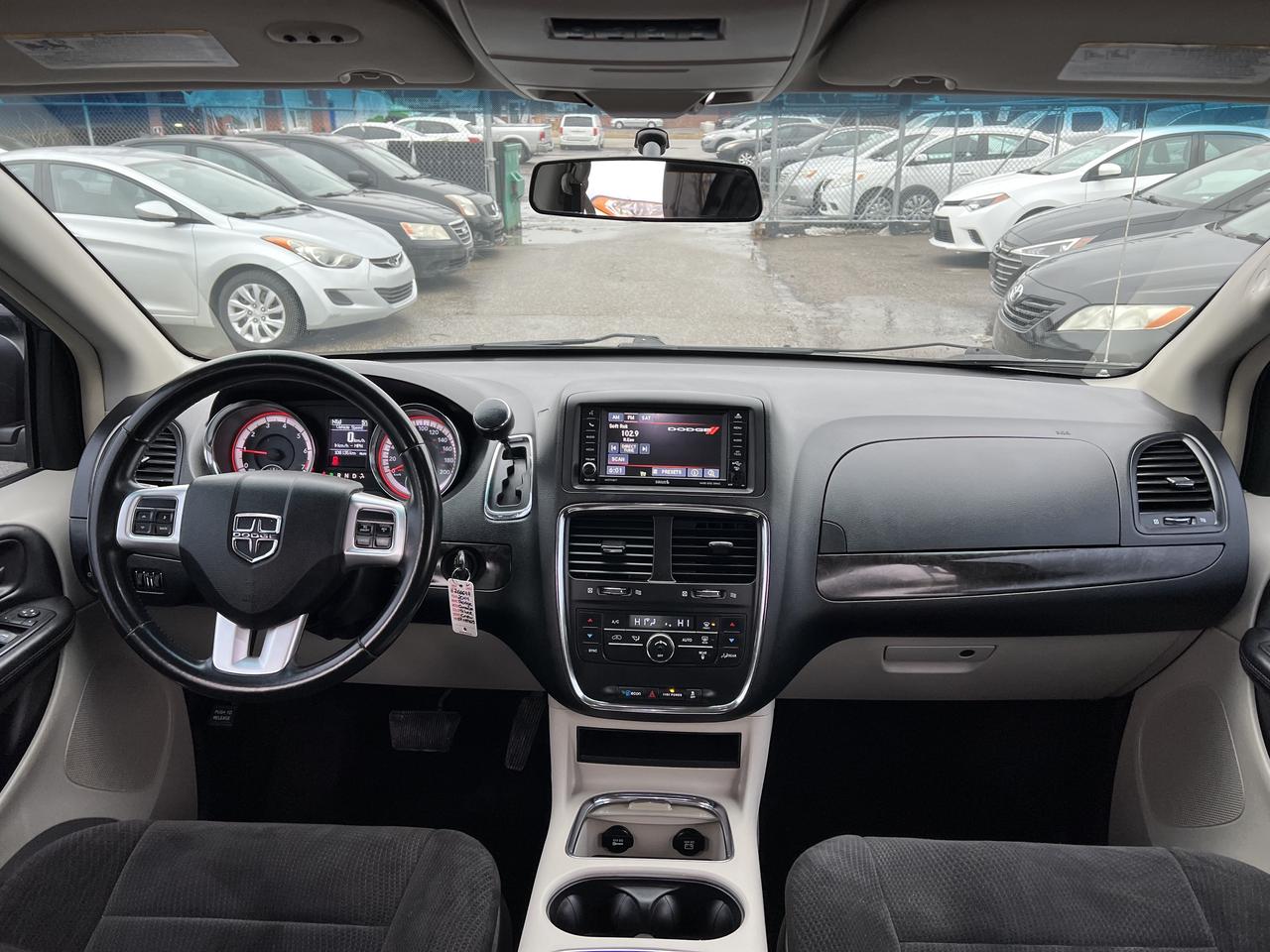2014 Dodge Grand Caravan Crew Photo