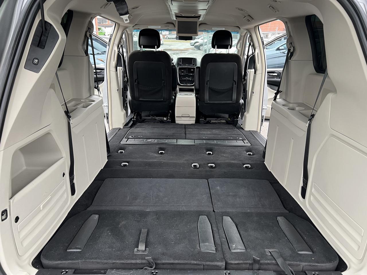 2014 Dodge Grand Caravan Crew Photo