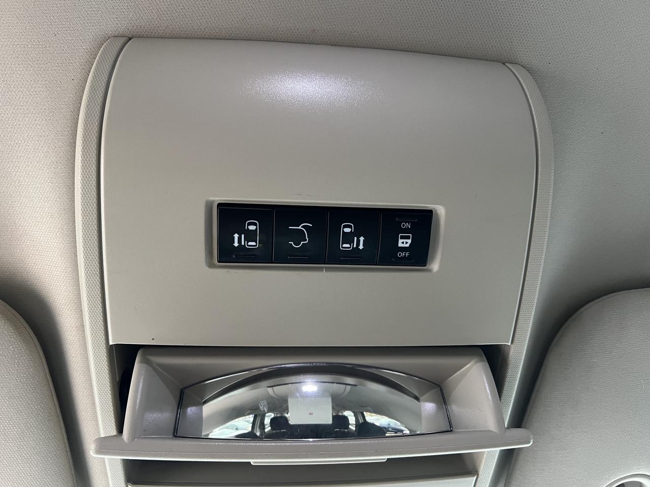 2014 Dodge Grand Caravan Crew Photo