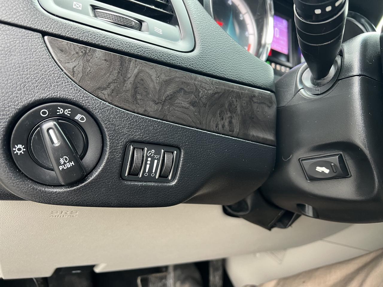 2014 Dodge Grand Caravan Crew Photo