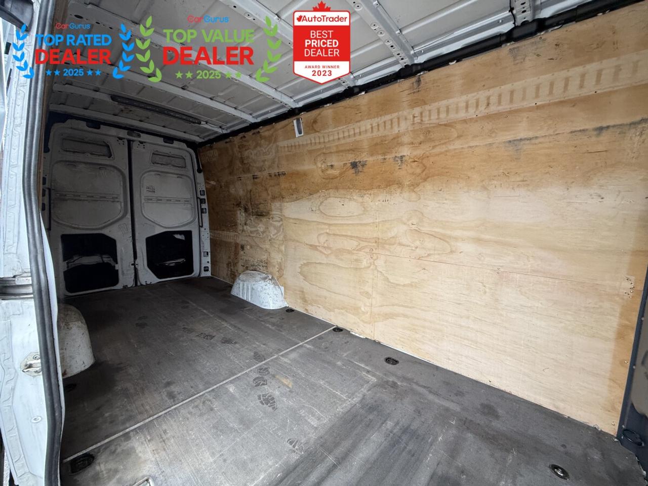 2019 Mercedes-Benz Sprinter 2500 170-in | 3 SEATER | BACK UP CAMERA Photo