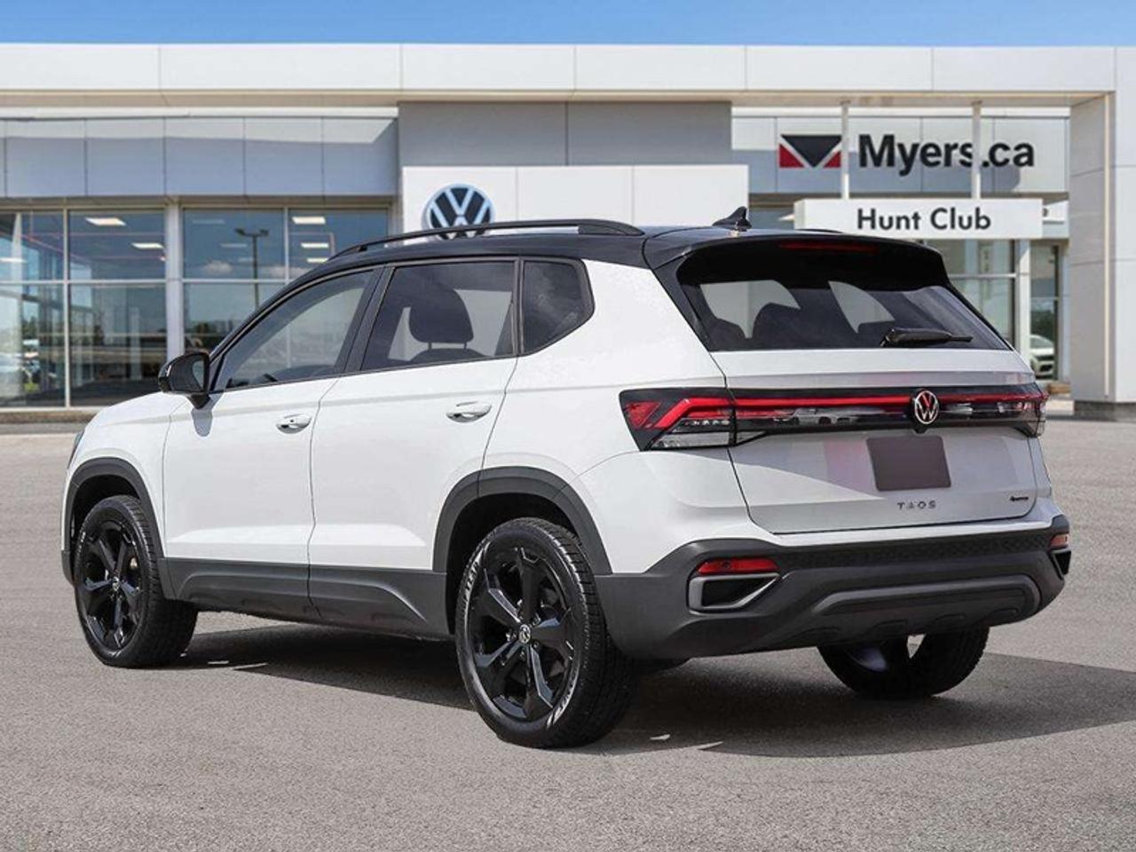 2026 Volkswagen Taos Comfortline Black Edition Photo