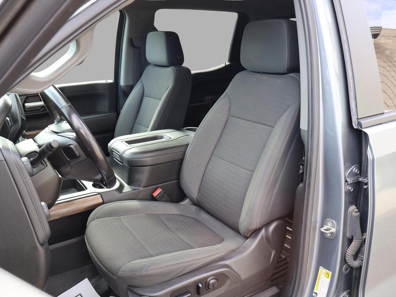 2021 Chevrolet Silverado 1500 RST CREW DIESEL 4WD CAMERA NAV BLUETOOTH HEATED SEATS/STEERING SUNROOF BOSE CRUISE ALLOYS Photo