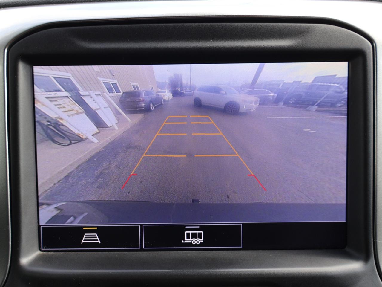 2021 Chevrolet Silverado 1500 RST CREW DIESEL 4WD CAMERA NAV BLUETOOTH HEATED SEATS/STEERING SUNROOF BOSE CRUISE ALLOYS Photo