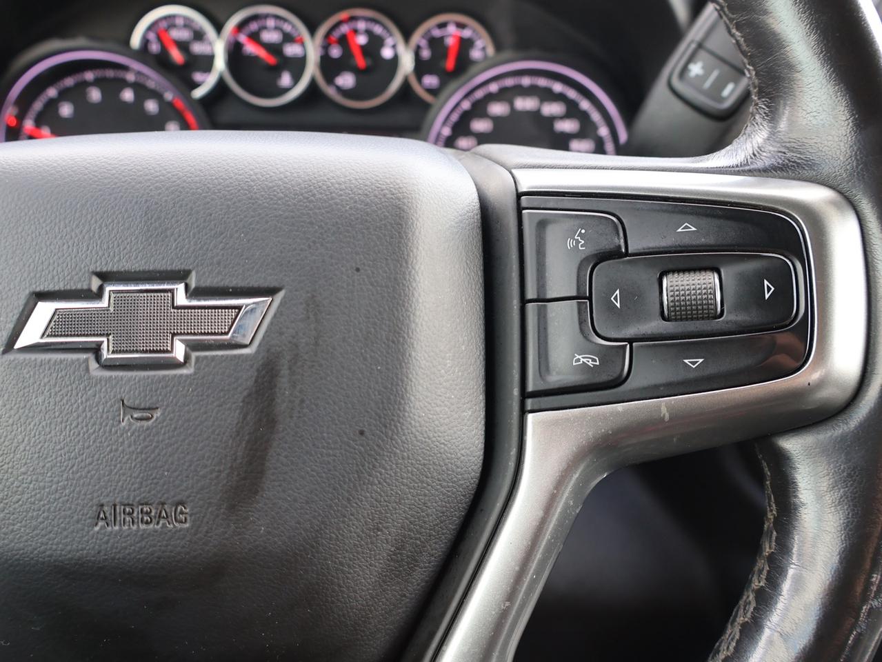 2021 Chevrolet Silverado 1500 RST CREW DIESEL 4WD CAMERA NAV BLUETOOTH HEATED SEATS/STEERING SUNROOF BOSE CRUISE ALLOYS Photo