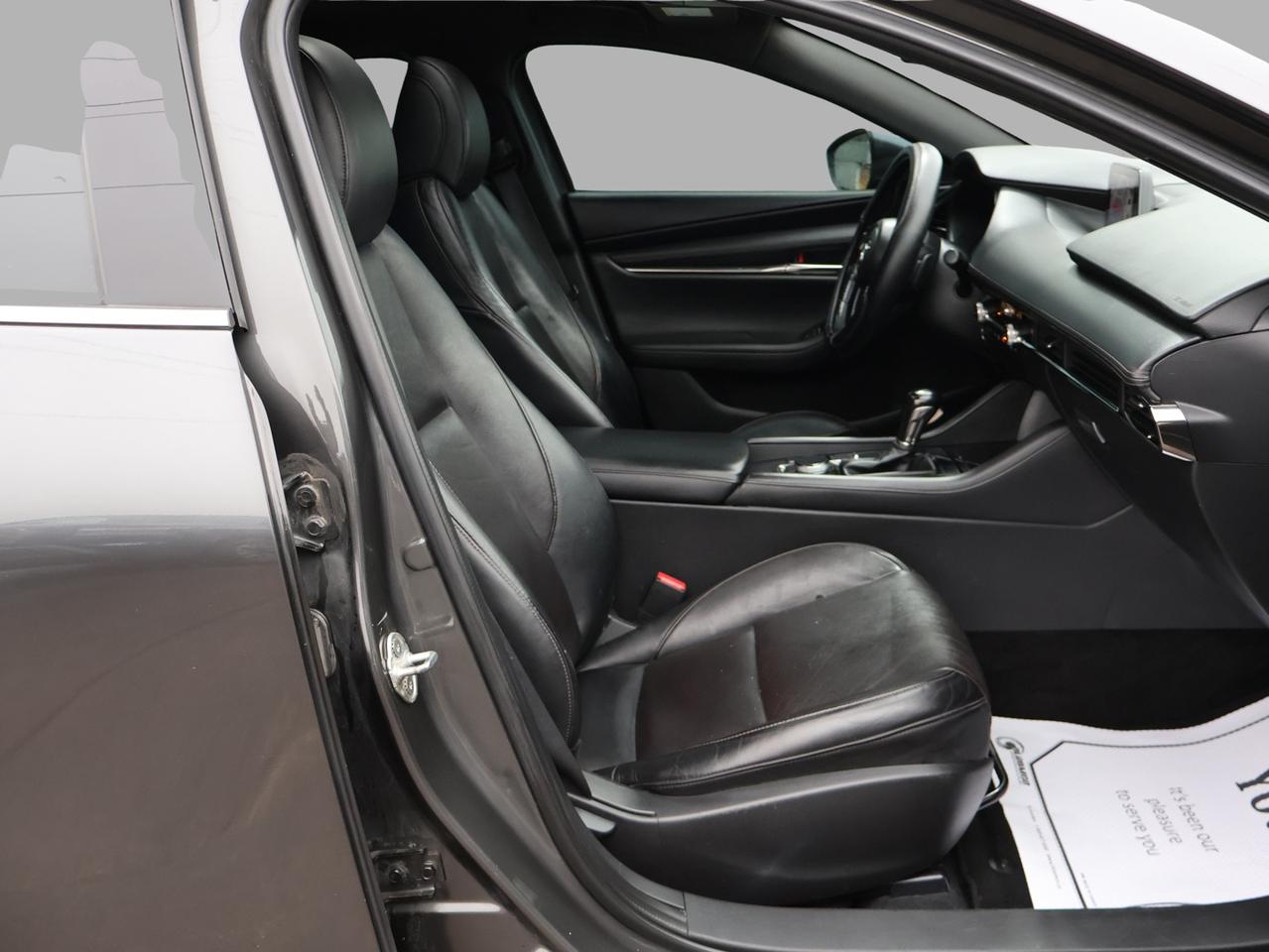 2022 Mazda MAZDA3 2.5T G-HB AWD CERTIFIED *1 OWNER*ACCIDENT FREE* 360"CAMERA NAV BLUETOOTH LEATHER HEATED SEATS SUNROOF P. SENSORS CRUISE ALLOYS Photo