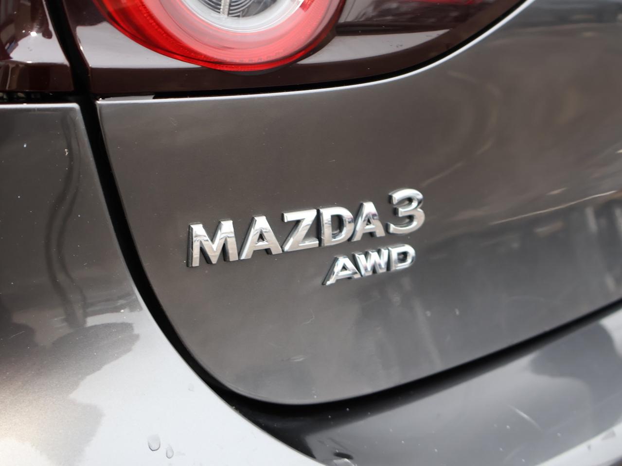 2022 Mazda MAZDA3 2.5T G-HB AWD CERTIFIED *1 OWNER*ACCIDENT FREE* 360"CAMERA NAV BLUETOOTH LEATHER HEATED SEATS SUNROOF P. SENSORS CRUISE ALLOYS Photo