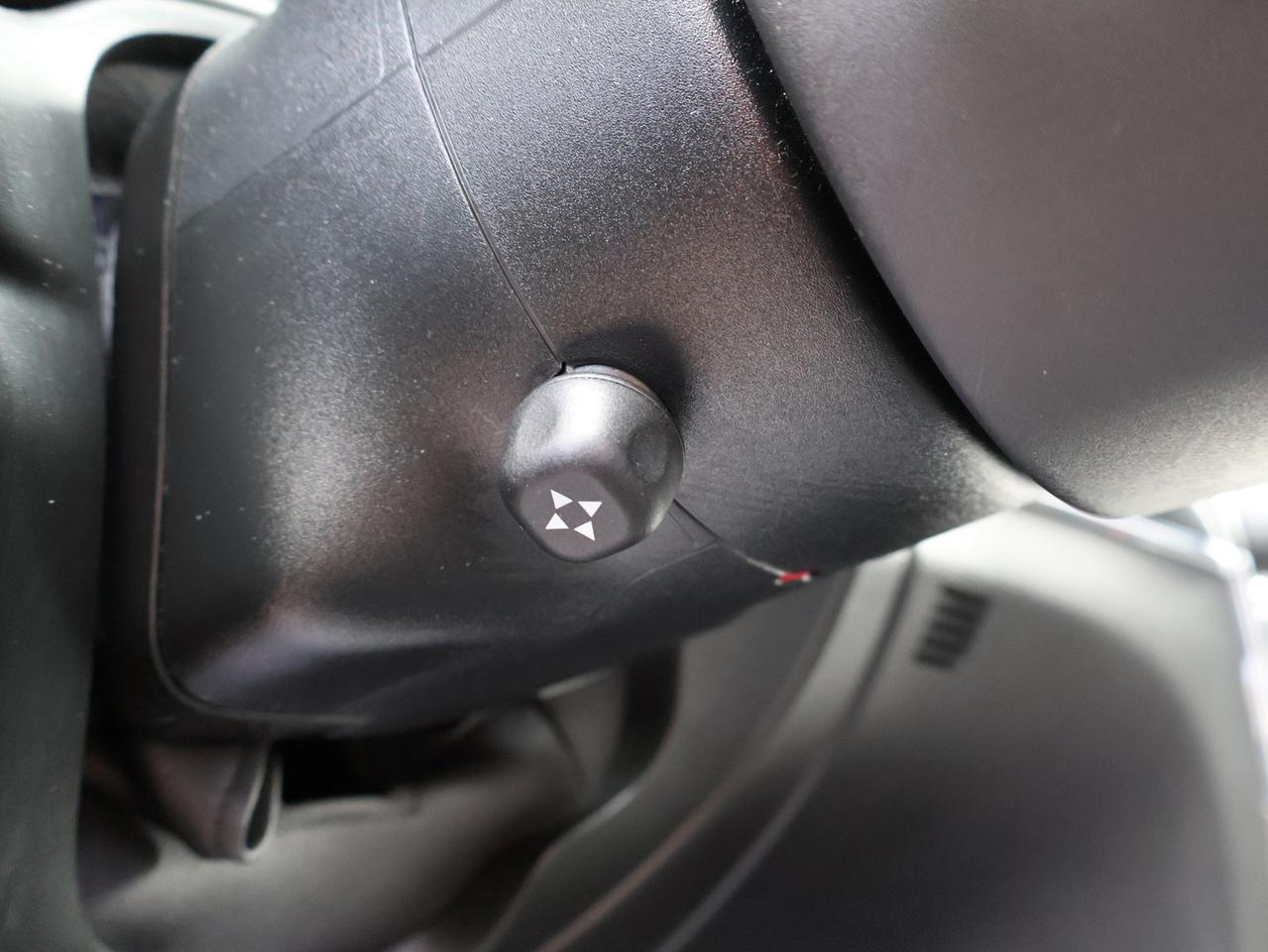 2021 Jeep Grand Cherokee LIMITED 4WD CERTIFIED *1 OWNER* CAMERA NAV BLUETOOTH LEATHER COOL/HEAT SEAT/STEERING SUNROOF CRUISE ALLOYS Photo