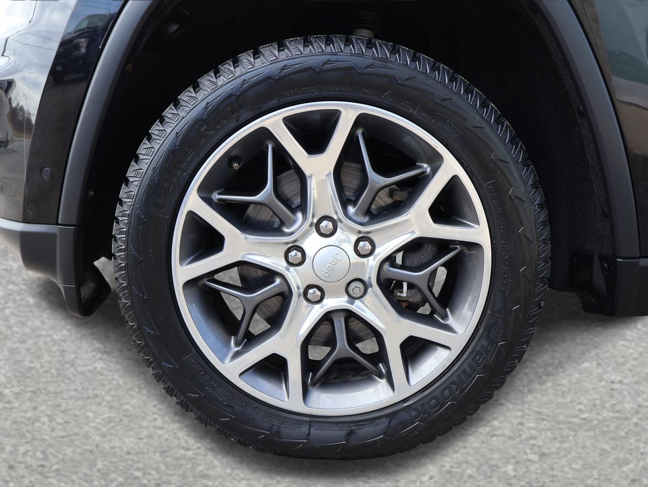 2021 Jeep Grand Cherokee LIMITED 4WD CERTIFIED *1 OWNER* CAMERA NAV BLUETOOTH LEATHER COOL/HEAT SEAT/STEERING SUNROOF CRUISE ALLOYS Photo